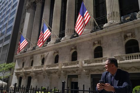 Stock market today: Wall Street rises to regain momentum after last week’s lull